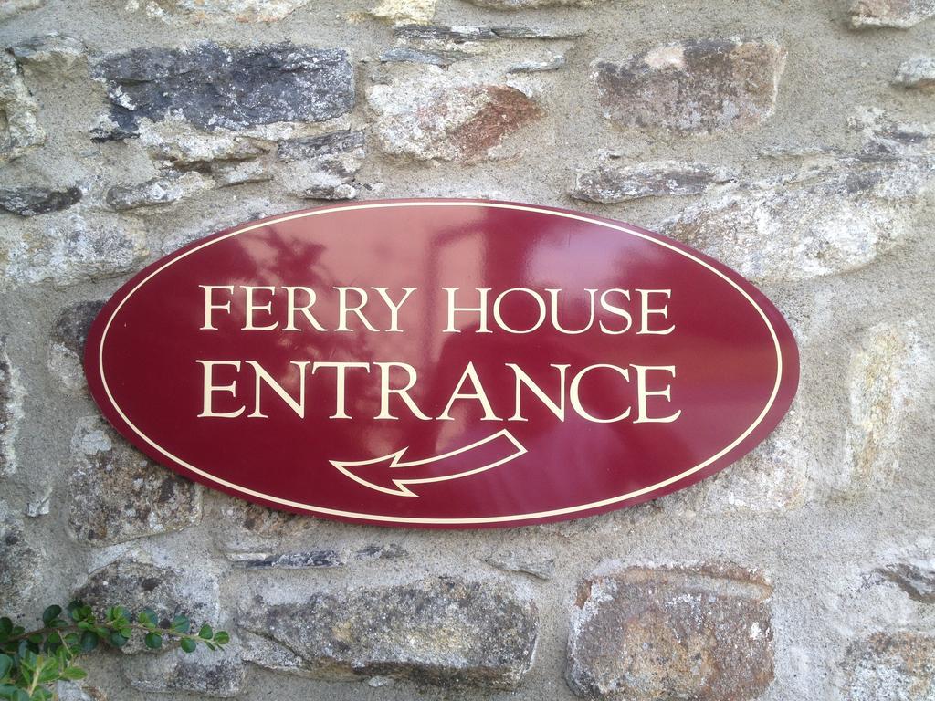 Ferry House Holidays New Ross Dış mekan fotoğraf